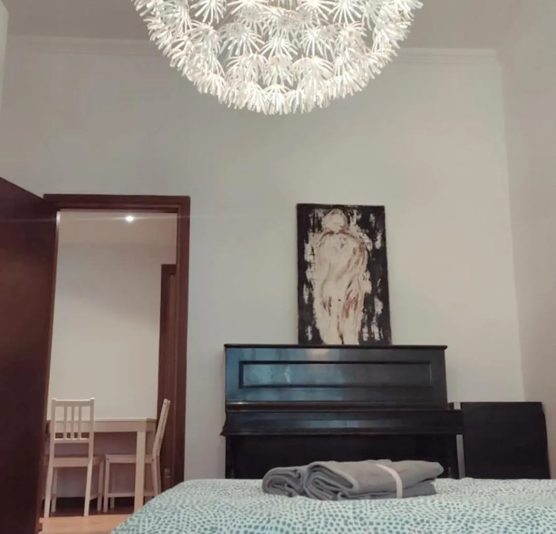 3 Minutes On Foot From Duomo! Big Apartament With 3 Bedrooms And Balcony Mediolan 0*,  Włochy